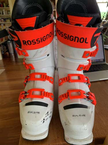 Used Unisex Rossignol Racing Hero World Cup ZJ+ Ski Boots Stiff Flex