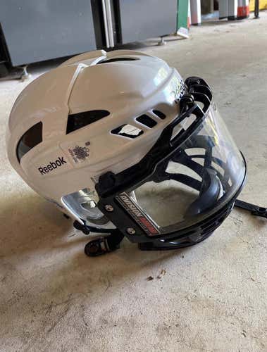 White Used Medium Reebok 11K Helmet