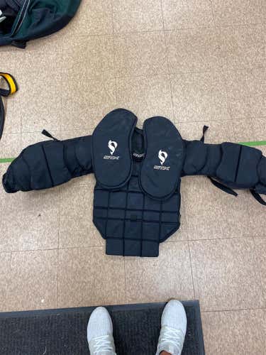 Adult Medium STX Lacrosse Goalie Chest Protector