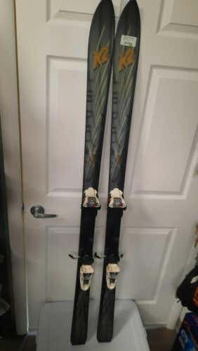 K2 skis with bindings marker size 158 cm