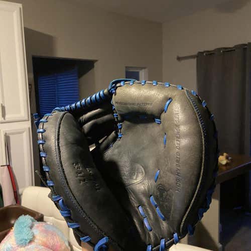 Black Used Catcher's Hd9 33.5" Baseball Glove