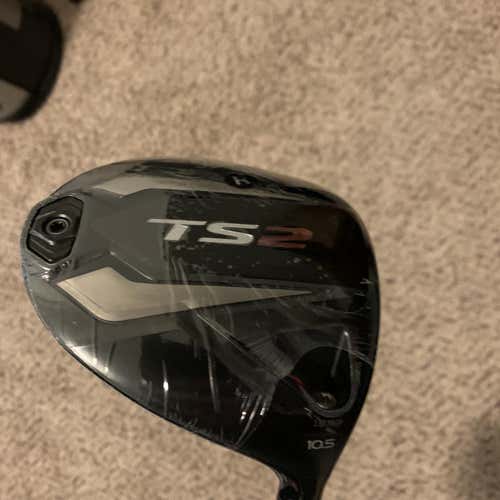 Men's Right Handed TS2 Regular Flex 10.5 Loft Driver
