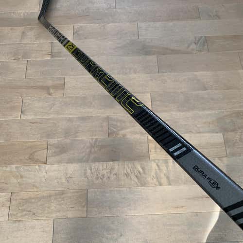 New Bauer Vapor ADV (Dressed 2S Pro) P92 87 Flex RH