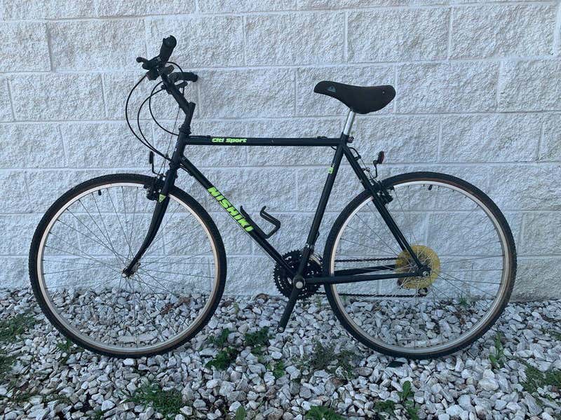 NISHIKI Citi Sport Series 400 Hybrid Bike 22 in Frame 18