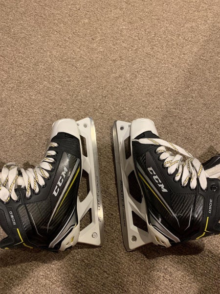 Senior CCM Tacks 9060 Regular Width Size 6.5 Goalie Skates