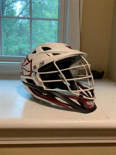 White Adult Player's Cascade S Helmet