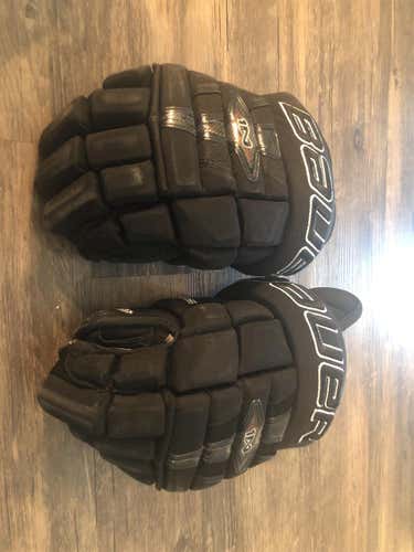 Black Senior Bauer Nexus 1N 13"  Gloves