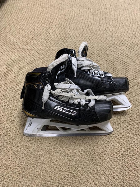 Senior Bauer Supreme S29 Regular Width Size 7 Hockey Goalie Skates