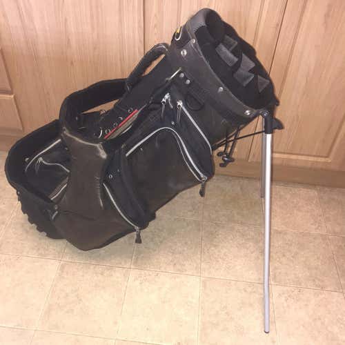 Jack Nicklaus Golden Bear 9-Way Stand Golf Bag