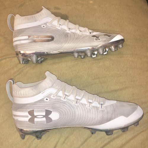 SZ 10 Under Armour spotlight Cleats