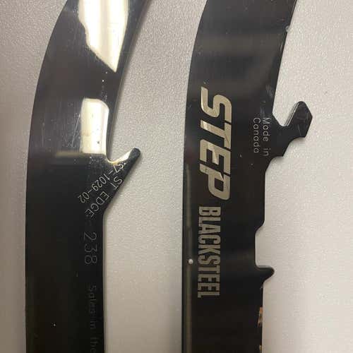 Like New Step Steel Blacksteel 238 mm