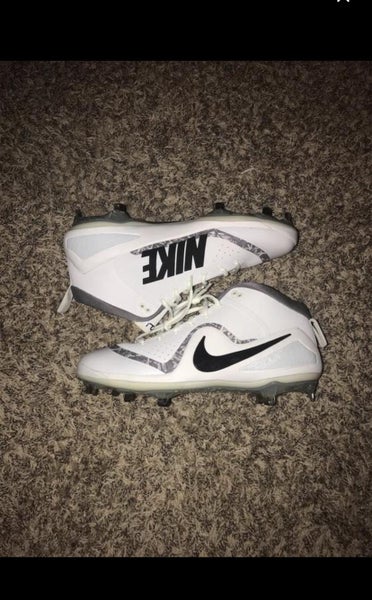 NIKE TROUT 4 SIZE 12