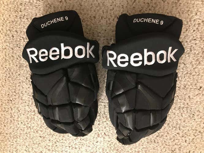NEW Colorado Avalanche Black Senior Reebok 10K Gloves 14" Pro Stock Matt Duchene