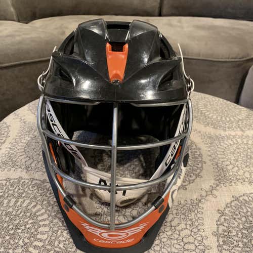 Black Youth Player's Cascade Youth S Helmet