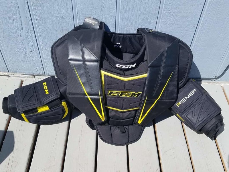 Used Sr Sm CCM Premier Goalie Chest and Arm Protector Goalie Chest Protector