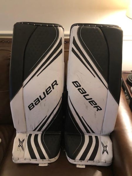 Black Used Intermediate Small Bauer Vapor 2X Goalie Leg Pads
