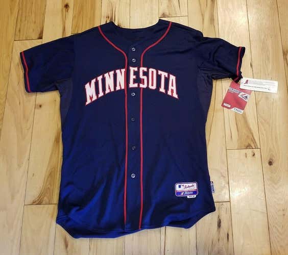 RARE Authentic Majestic Minnesota Twins Retro Road Jersey size 48 (XL)- NWT!