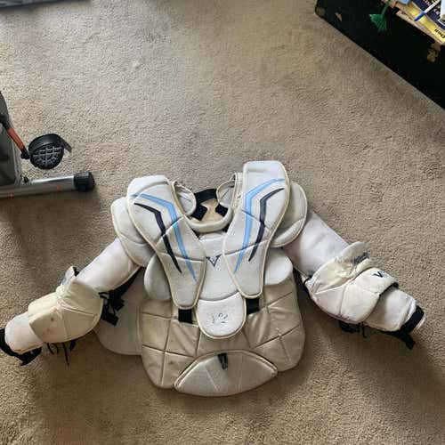 Senior XL Vaughn V6 2200 Pro Goalie Chest Protector
