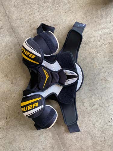 Junior Small Bauer Supreme 150 Shoulder Pads
