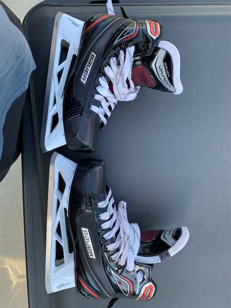 Senior Bauer Vapor X700 Regular Width Size 9 Hockey Goalie Skates