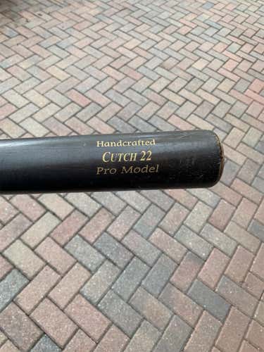 High School/College  Wood Cutch 22 (-3) 28 oz 31" Bat