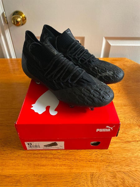 Like New Size 9.0 (Women's 10) Puma Future 5.1 Cleats