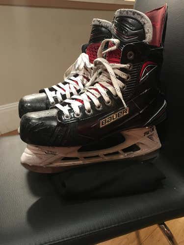 Harvard Hockey Senior Bauer Vapor 1X 2.0 Hockey Skates Regular Width Pro Stock Size 8