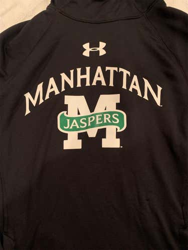 Black Men's Medium Under Armour Sweatshirt