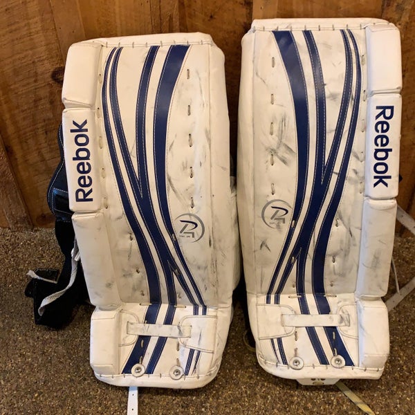 Blue Junior 24" Reebok RBK 5k Goalie Leg Pads