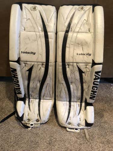 White Senior 33" + 1.5" Vaughn Velocity V4 Goalie Leg Pads