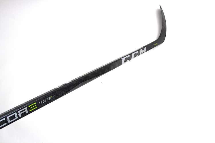New CCM Trigger 2 RH 90 P80 Pro Stock Stick