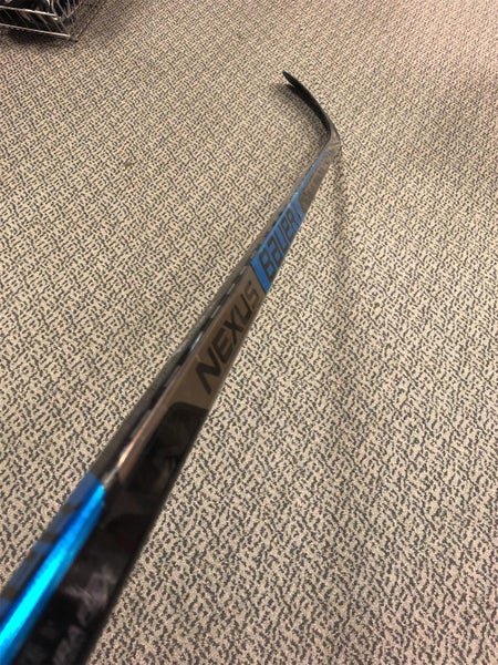 Senior Right Handed Nexus 2N Pro Mid Pattern  Hockey Stick
