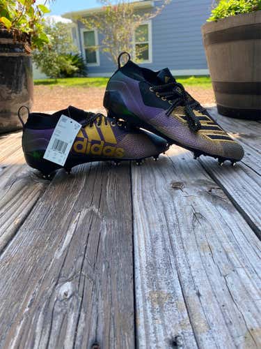 Black Men's Molded Cleats Low Cut