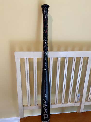 Used BBCOR Certified 2017 Easton Composite Mako Beast Bat (-3) 28 oz 31"