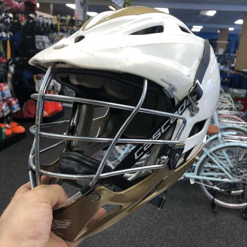 Used Player's Cascade Helmet