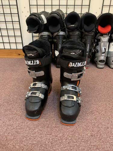 Dalbello Jakk Ski Boot Size 25.5, US 7.5. Pre-Owned In Great Condition