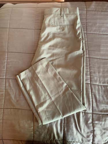 Men’s Leadbetter Golf Pants Size 36