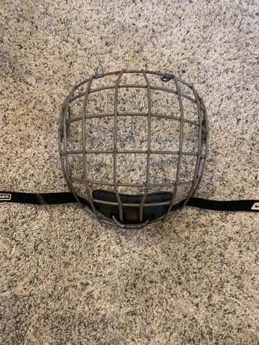Used Large Nike Bauer FM2500 Cage