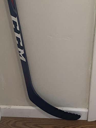 CCM Jetspeed - RH - Jr. - 50 flex - Crosby Curve P29