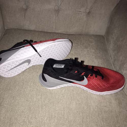 Red Men's Size 9.0 (Women's 10) Nike Shoes