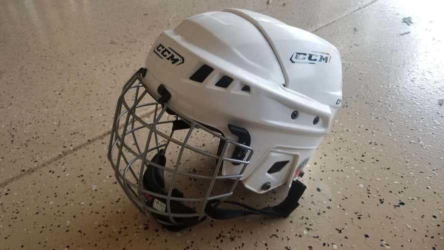 White Used Large CCM 04 Helmet