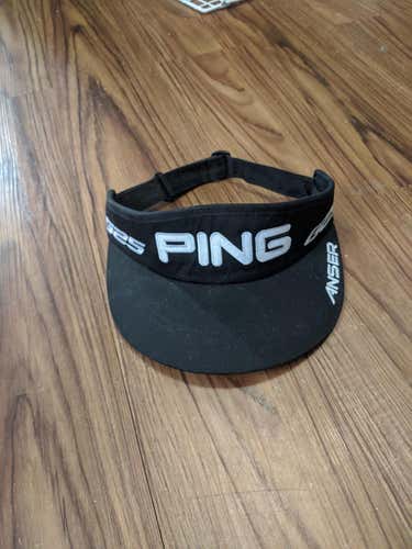 Black Used Adult One Size Fits All Ping Visor