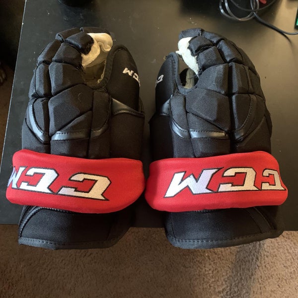 Black Senior CCM HG12 14" Pro Stock Gloves
