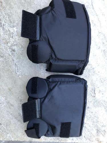 New Bauer thigh guards