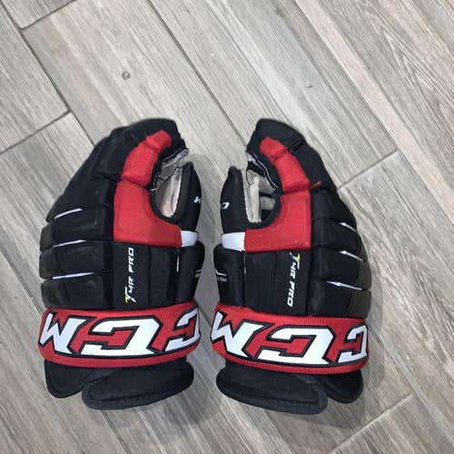 Black Senior CCM Tacks 4 Roll Pro 14" Pro Stock Gloves