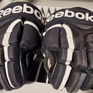 Black Used Junior Reebok 5K Gloves 11"