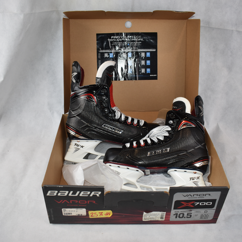 Senior New Bauer Vapor X700 Hockey Skates Regular Width Size 10.5D