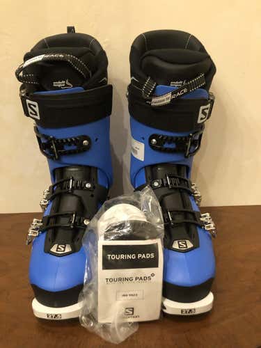 New Salomon QUEST PRO 130 Ski Boots 27.5 (404422)
