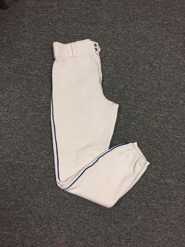 White Used Adult Men's Small Other Pants
