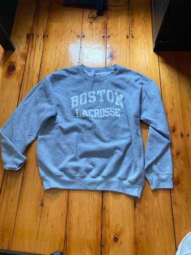 Gray Women's Medium Other Sweatshirt